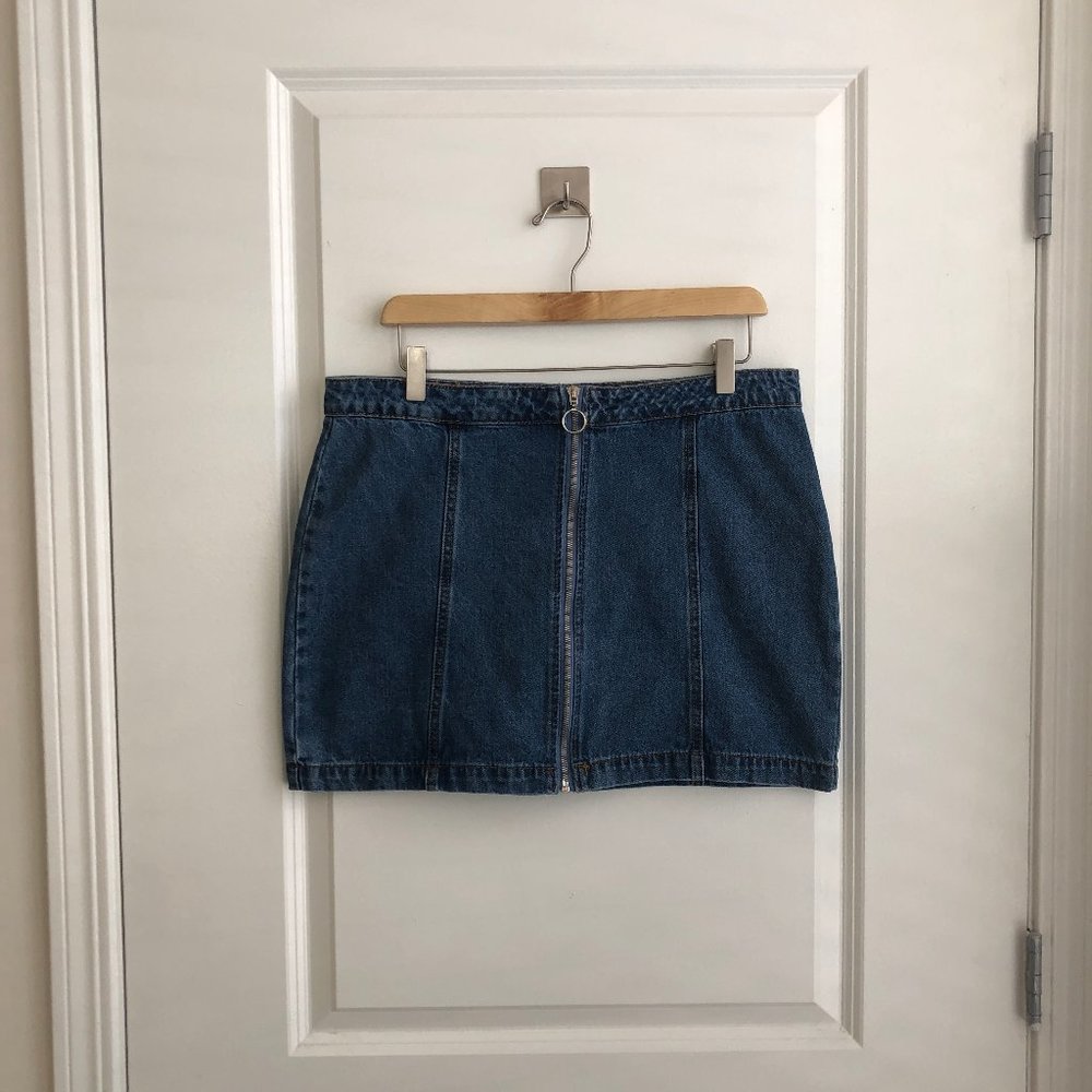 Denim Zip-Up Skirt